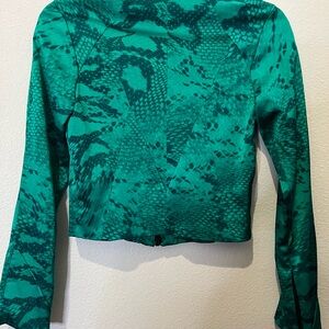 ALEXIS animal print crop top size S